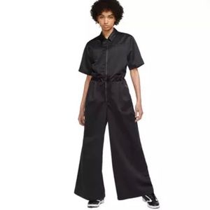 Nike Jordan Women’s Heritage Flight Suit Black Size Small NWT